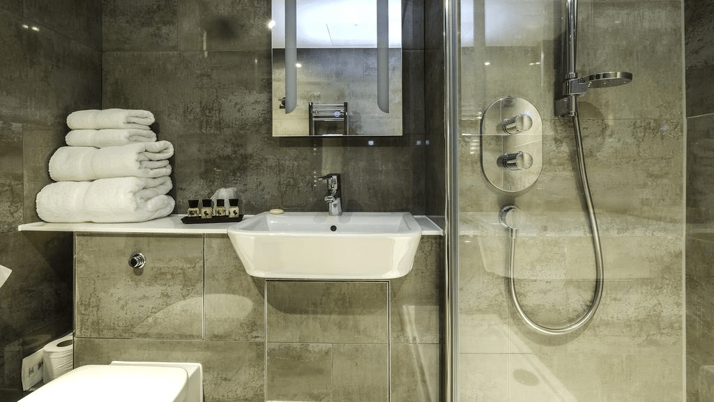 Tapis-Enterprise-Hotel-1